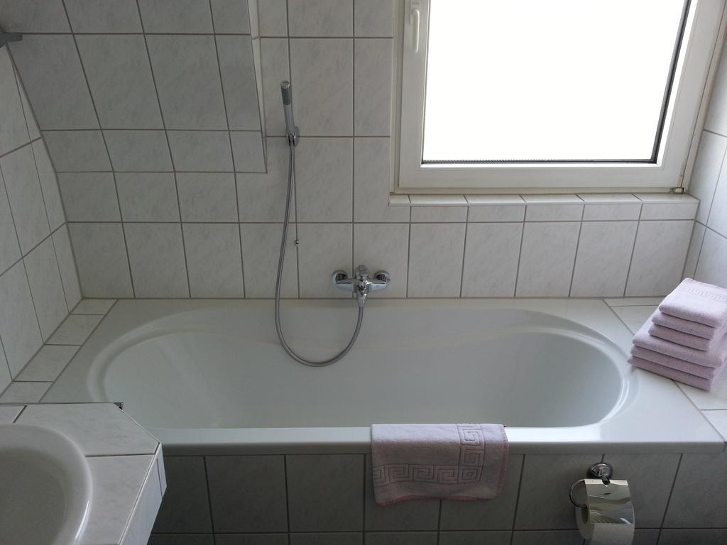 Ferienwohnung Weber-Rolinger Andernach Room photo